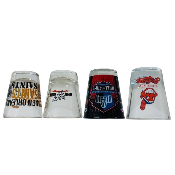 Sports Spot Glasses Set of 4 Cleveland Indians Pro Football WWF Saints Man Cave - Picture 2 of 6